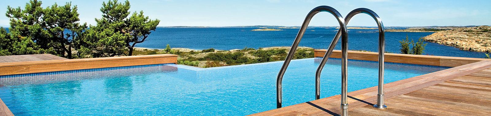 Bygg eller köp infinity pool för ditt hem till bästa priser | Poolkungen