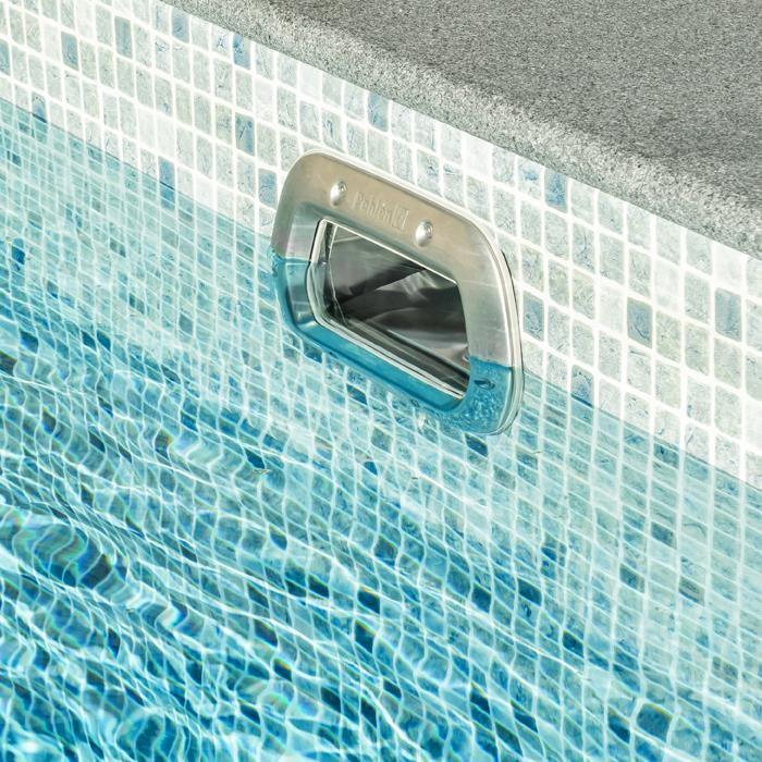 Rostfria detaljer pool