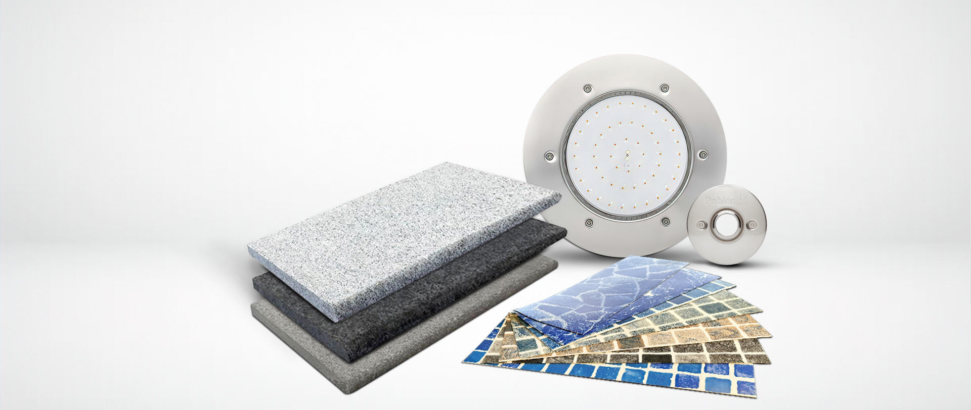 Inom pooldesign räknas kantsten, liner och poolbelysning som förgyller poolens utseende