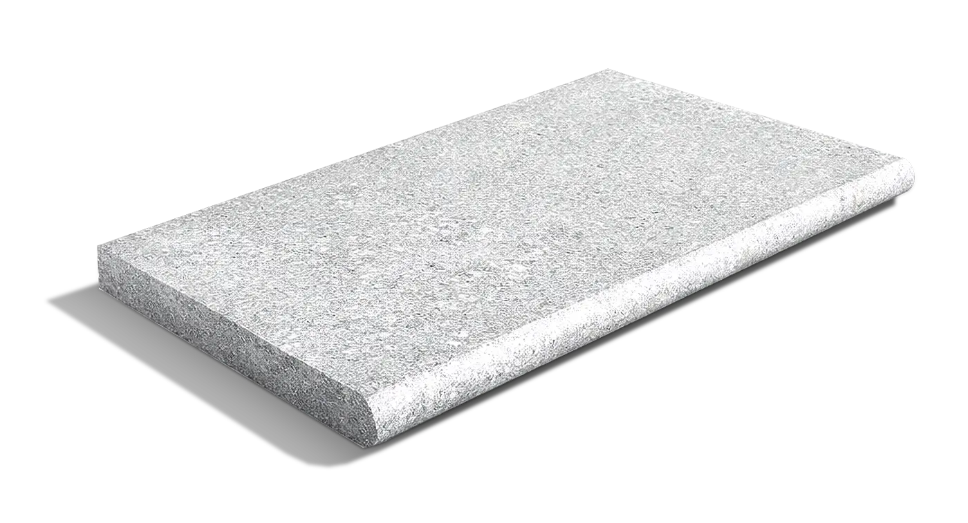 En frilagd bild på en Fairbanks ljusgrå kantsten till pool