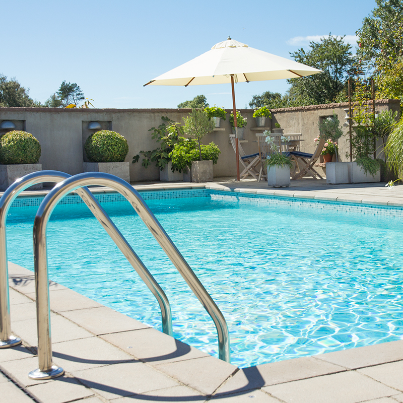 Bild på kundcase i Insala som köpt pool